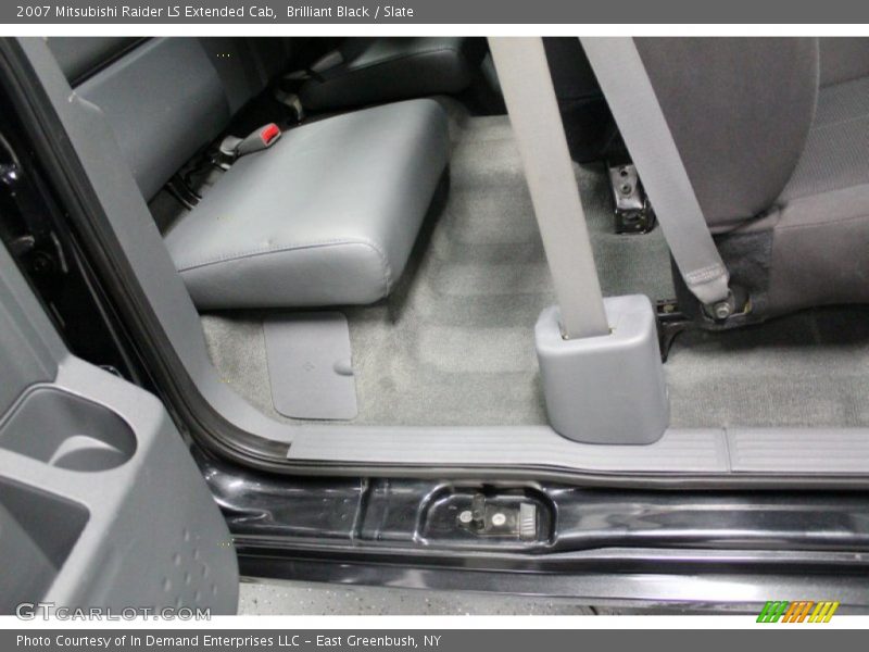 Brilliant Black / Slate 2007 Mitsubishi Raider LS Extended Cab