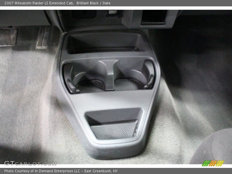 Brilliant Black / Slate 2007 Mitsubishi Raider LS Extended Cab
