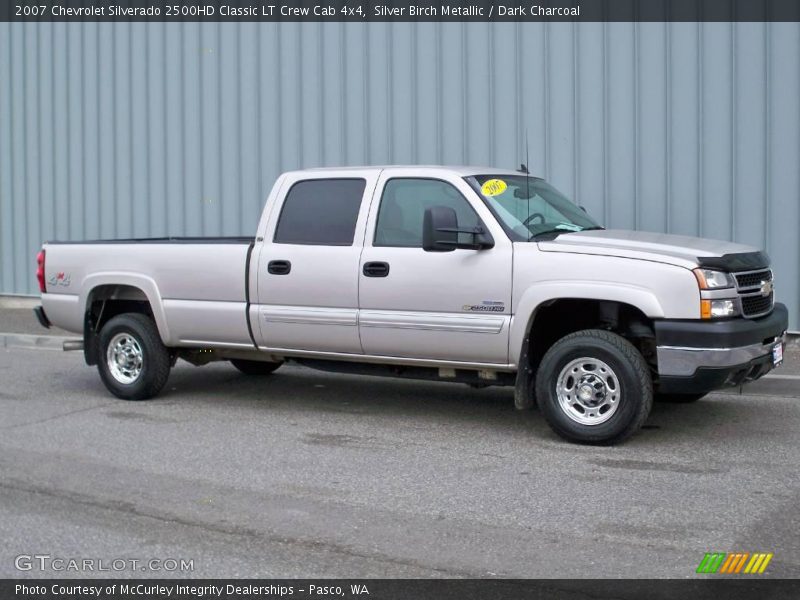 Silver Birch Metallic / Dark Charcoal 2007 Chevrolet Silverado 2500HD Classic LT Crew Cab 4x4