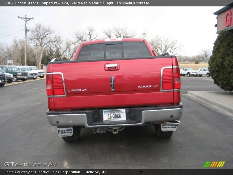 Vivid Red Metallic / Light Parchment/Espresso 2007 Lincoln Mark LT SuperCrew 4x4