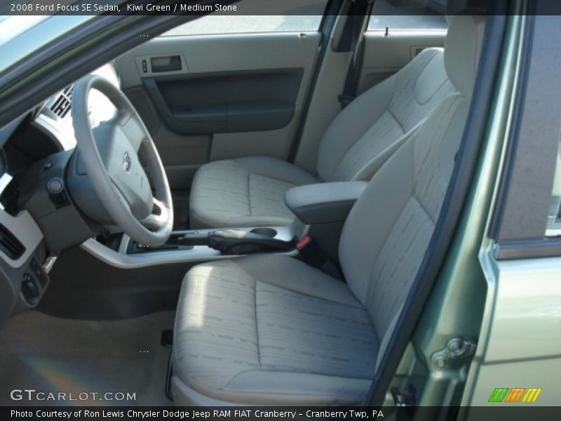  2008 Focus SE Sedan Medium Stone Interior