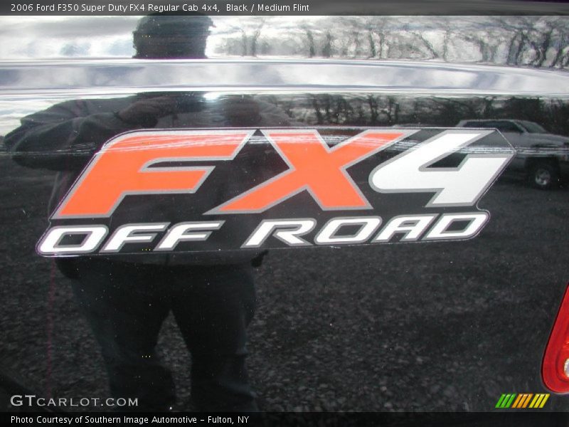  2006 F350 Super Duty FX4 Regular Cab 4x4 Logo