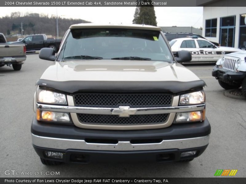 Sandstone Metallic / Dark Charcoal 2004 Chevrolet Silverado 1500 LT Extended Cab 4x4