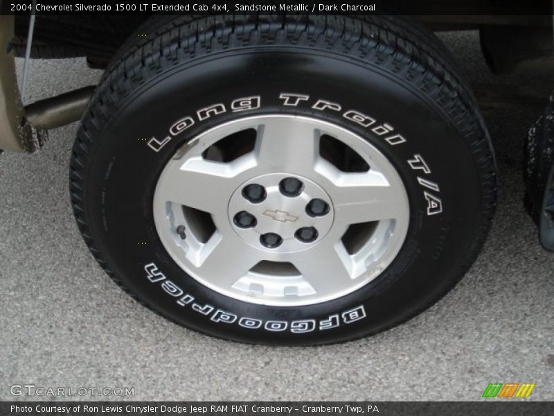 Sandstone Metallic / Dark Charcoal 2004 Chevrolet Silverado 1500 LT Extended Cab 4x4
