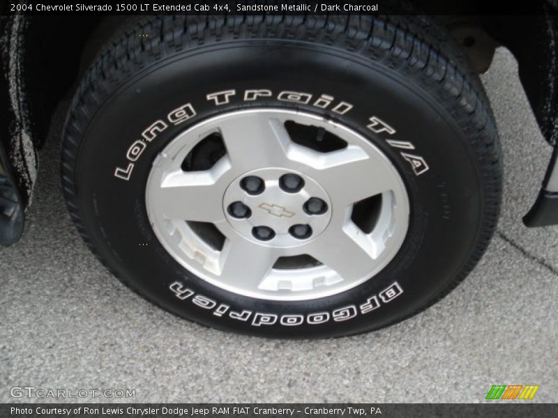 Sandstone Metallic / Dark Charcoal 2004 Chevrolet Silverado 1500 LT Extended Cab 4x4