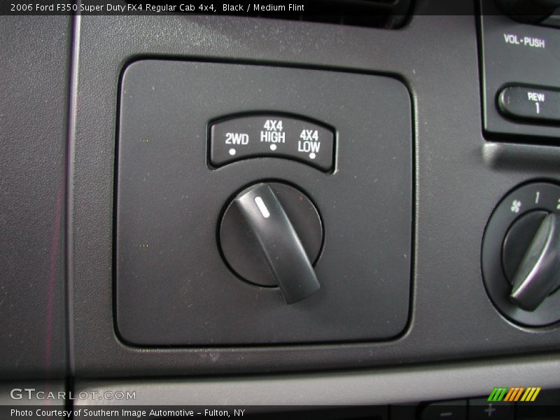 Black / Medium Flint 2006 Ford F350 Super Duty FX4 Regular Cab 4x4