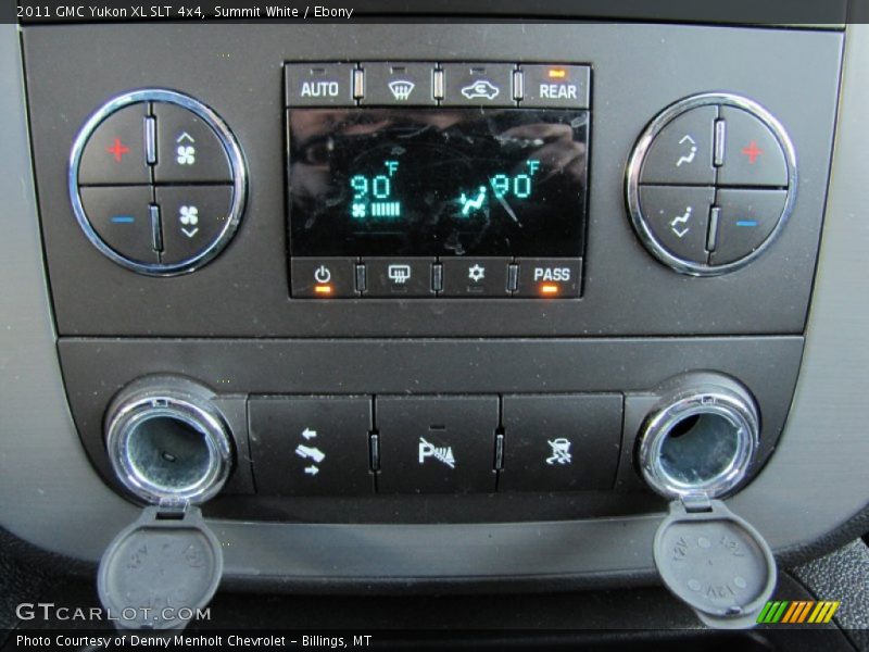 Summit White / Ebony 2011 GMC Yukon XL SLT 4x4