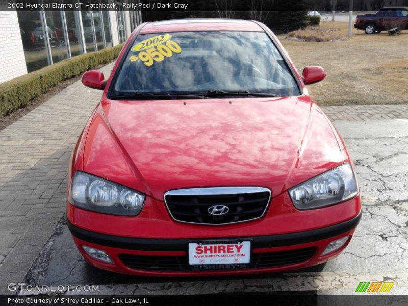 Rally Red / Dark Gray 2002 Hyundai Elantra GT Hatchback