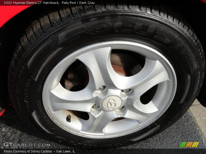 Rally Red / Dark Gray 2002 Hyundai Elantra GT Hatchback