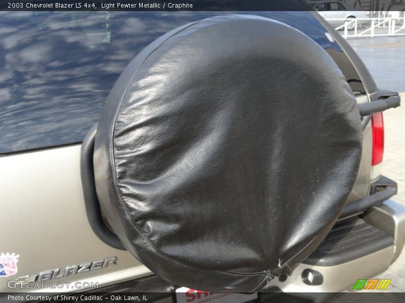 Light Pewter Metallic / Graphite 2003 Chevrolet Blazer LS 4x4