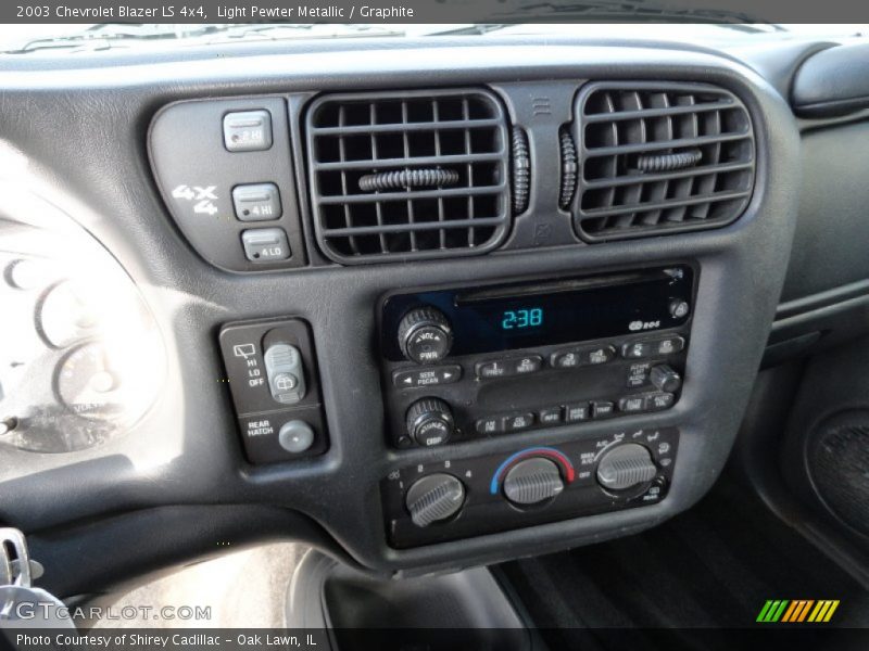 Light Pewter Metallic / Graphite 2003 Chevrolet Blazer LS 4x4