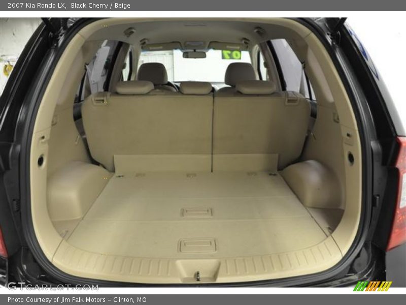 Black Cherry / Beige 2007 Kia Rondo LX