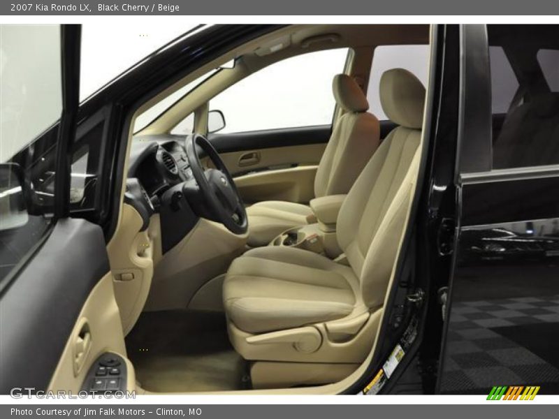 Black Cherry / Beige 2007 Kia Rondo LX