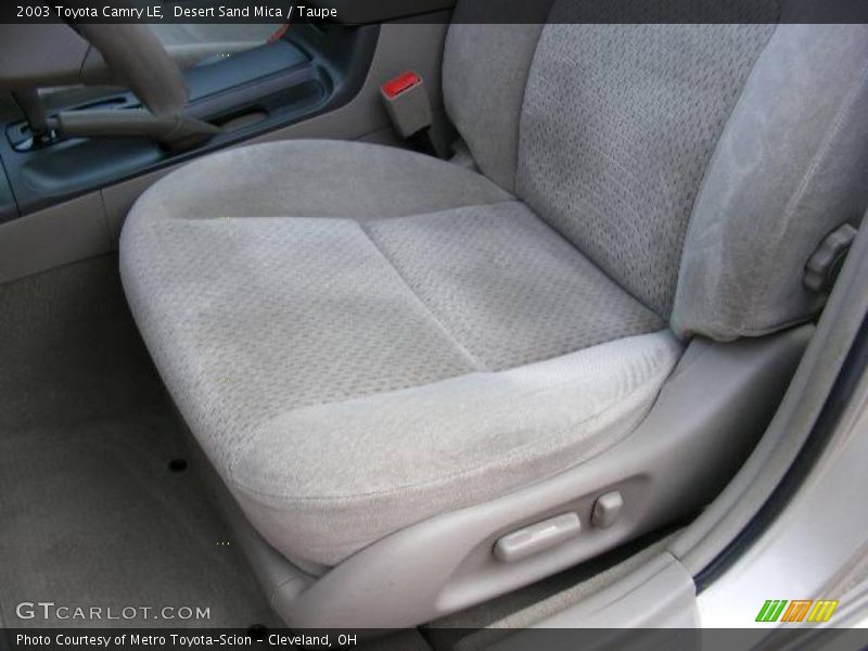 Desert Sand Mica / Taupe 2003 Toyota Camry LE