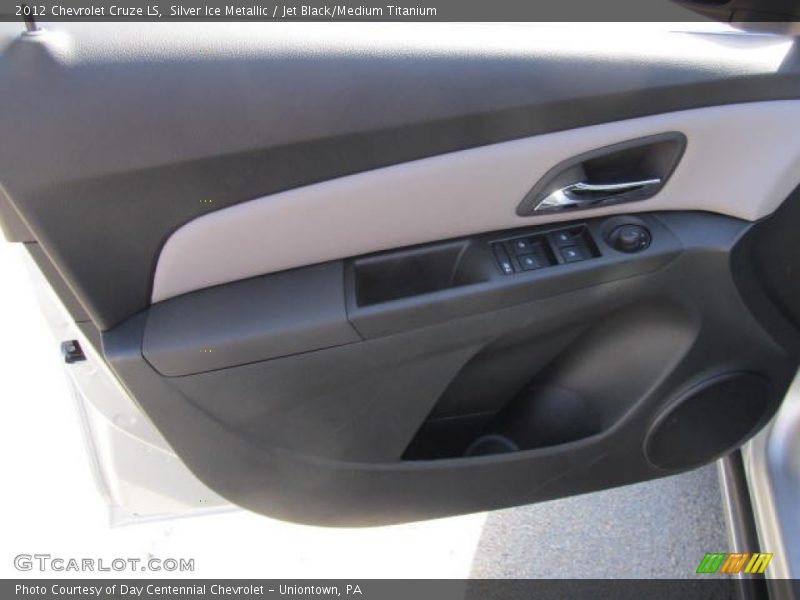 Silver Ice Metallic / Jet Black/Medium Titanium 2012 Chevrolet Cruze LS