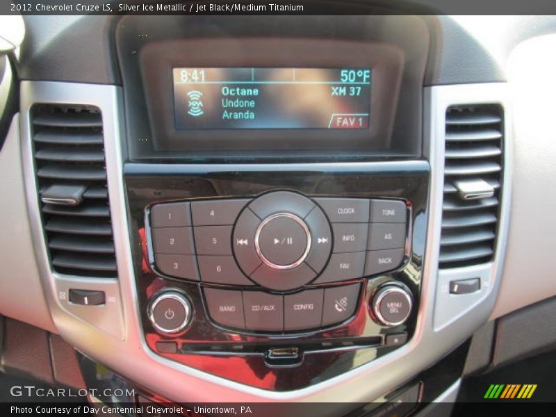 Silver Ice Metallic / Jet Black/Medium Titanium 2012 Chevrolet Cruze LS