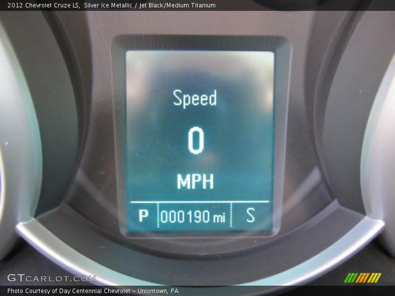 Silver Ice Metallic / Jet Black/Medium Titanium 2012 Chevrolet Cruze LS