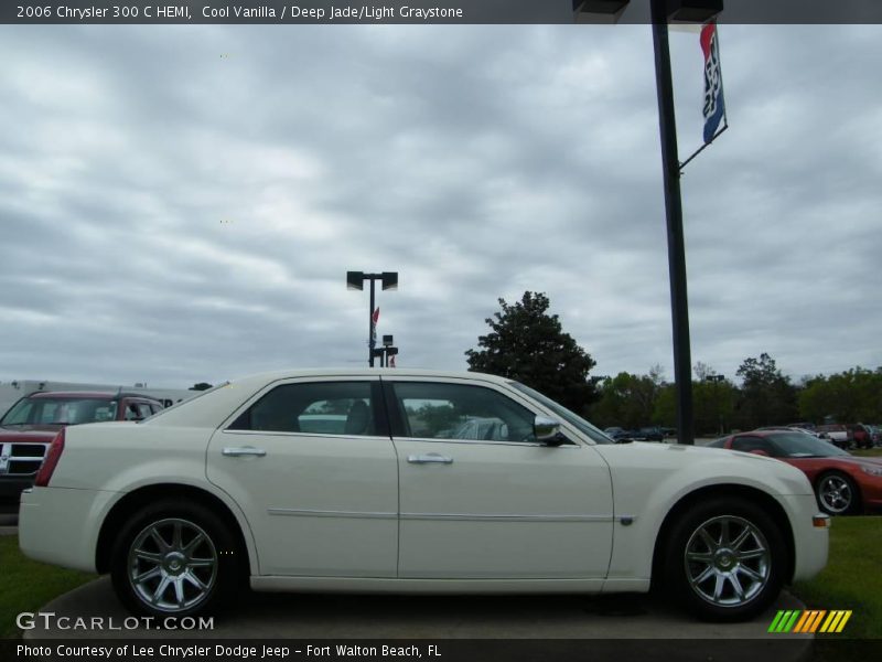 Cool Vanilla / Deep Jade/Light Graystone 2006 Chrysler 300 C HEMI