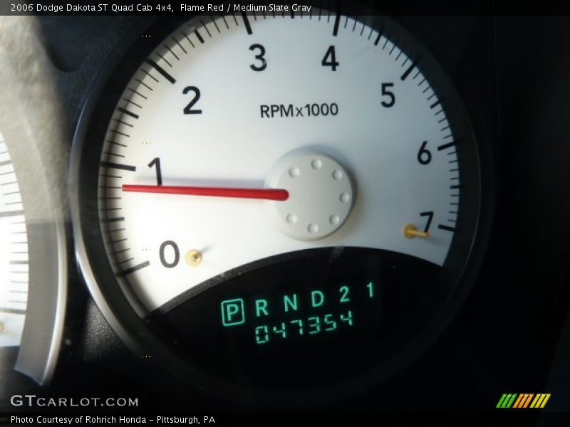 Flame Red / Medium Slate Gray 2006 Dodge Dakota ST Quad Cab 4x4
