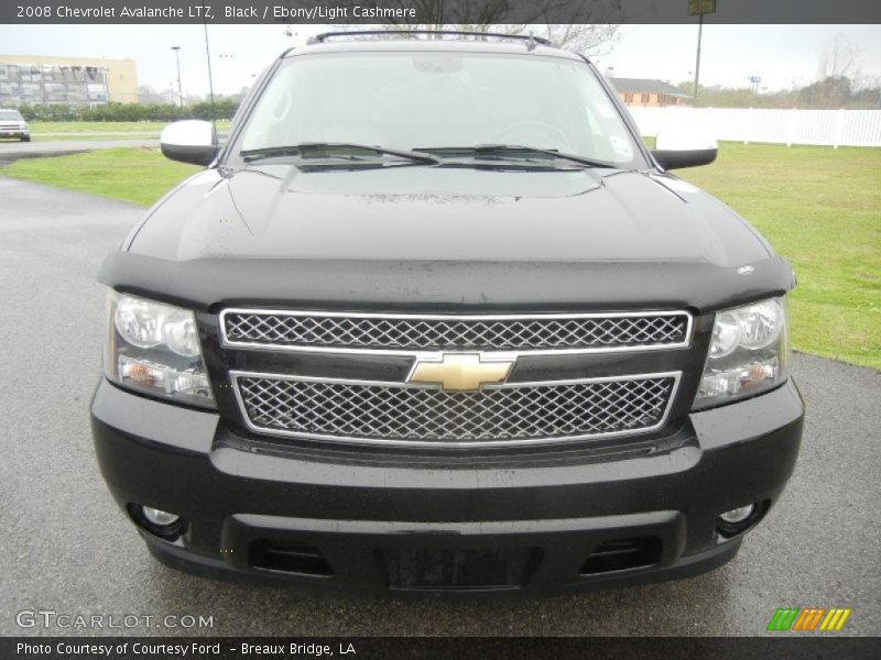 Black / Ebony/Light Cashmere 2008 Chevrolet Avalanche LTZ