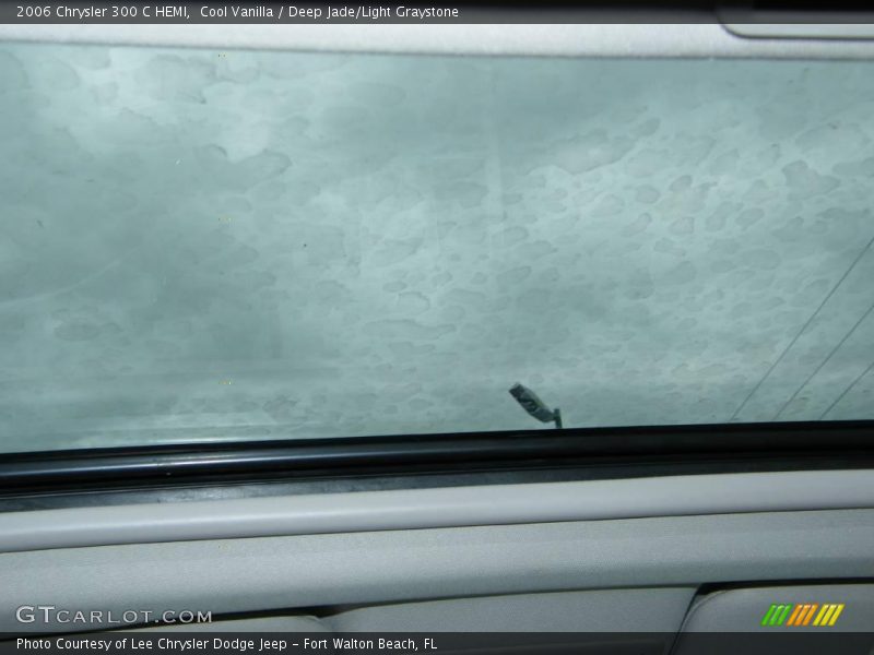 Cool Vanilla / Deep Jade/Light Graystone 2006 Chrysler 300 C HEMI