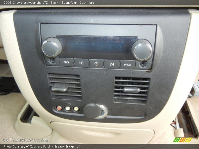 Black / Ebony/Light Cashmere 2008 Chevrolet Avalanche LTZ