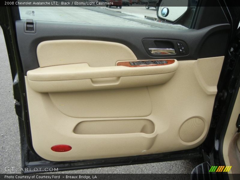 Black / Ebony/Light Cashmere 2008 Chevrolet Avalanche LTZ