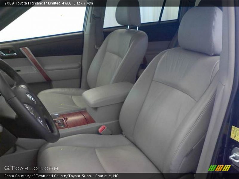 Black / Ash 2009 Toyota Highlander Limited 4WD