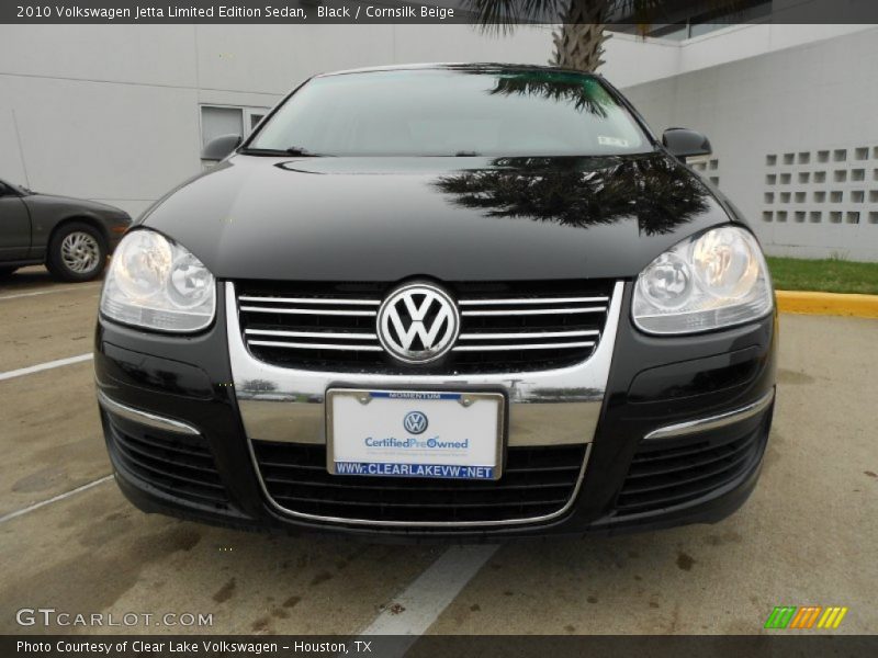 Black / Cornsilk Beige 2010 Volkswagen Jetta Limited Edition Sedan