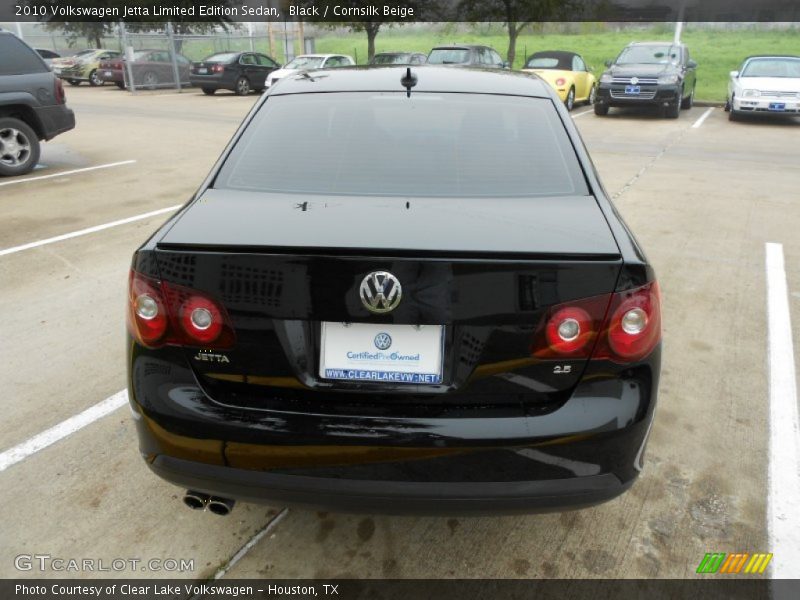 Black / Cornsilk Beige 2010 Volkswagen Jetta Limited Edition Sedan