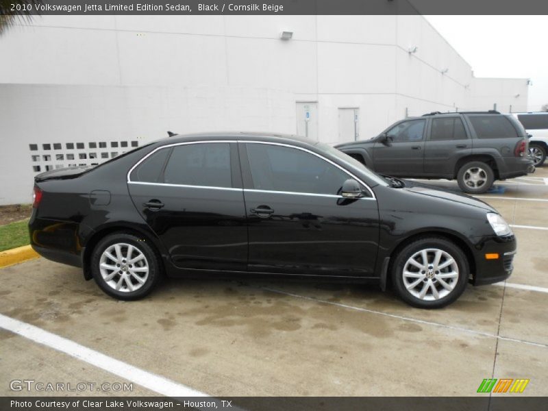 Black / Cornsilk Beige 2010 Volkswagen Jetta Limited Edition Sedan
