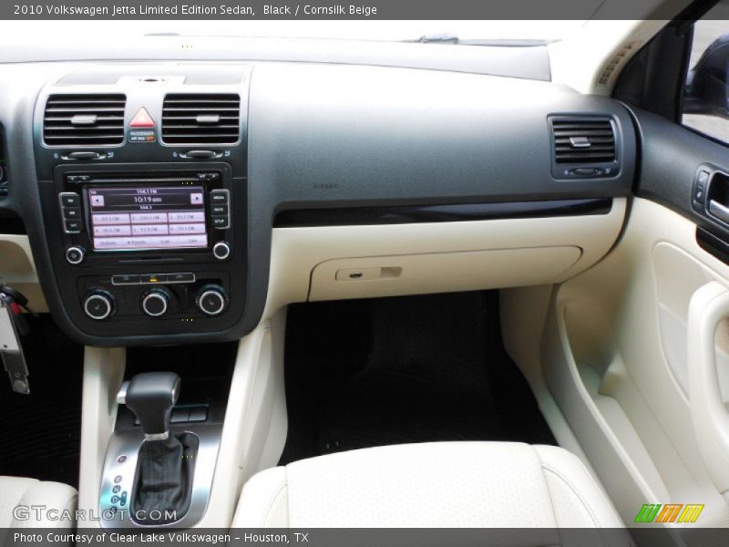 Black / Cornsilk Beige 2010 Volkswagen Jetta Limited Edition Sedan