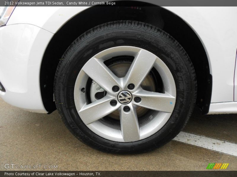 Candy White / Cornsilk Beige 2012 Volkswagen Jetta TDI Sedan