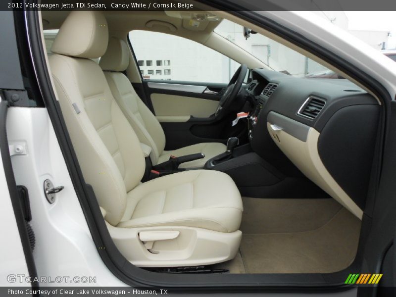 Candy White / Cornsilk Beige 2012 Volkswagen Jetta TDI Sedan