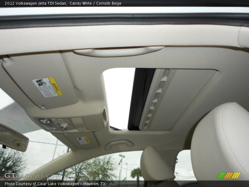 Candy White / Cornsilk Beige 2012 Volkswagen Jetta TDI Sedan