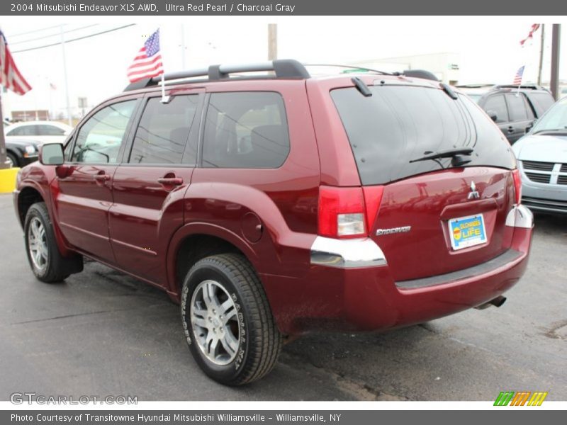 Ultra Red Pearl / Charcoal Gray 2004 Mitsubishi Endeavor XLS AWD