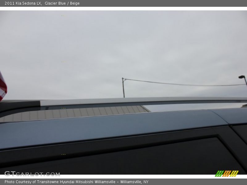 Glacier Blue / Beige 2011 Kia Sedona LX