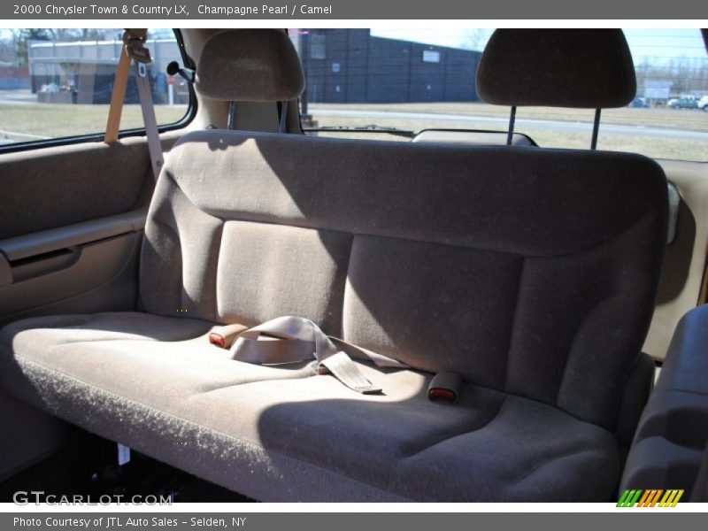Champagne Pearl / Camel 2000 Chrysler Town & Country LX