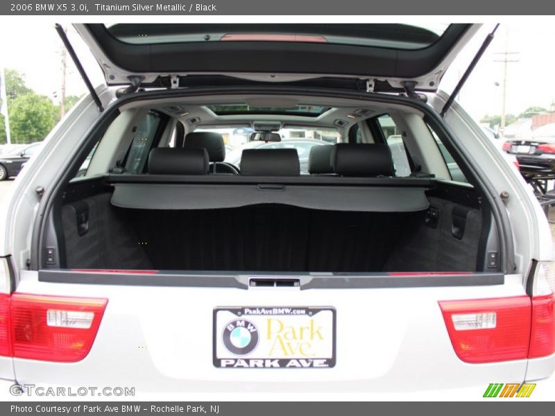 Titanium Silver Metallic / Black 2006 BMW X5 3.0i