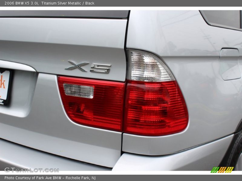 Titanium Silver Metallic / Black 2006 BMW X5 3.0i