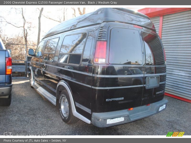 Black / Medium Gray 2000 Chevrolet Express G1500 Passenger Conversion Van