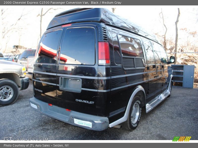 Black / Medium Gray 2000 Chevrolet Express G1500 Passenger Conversion Van