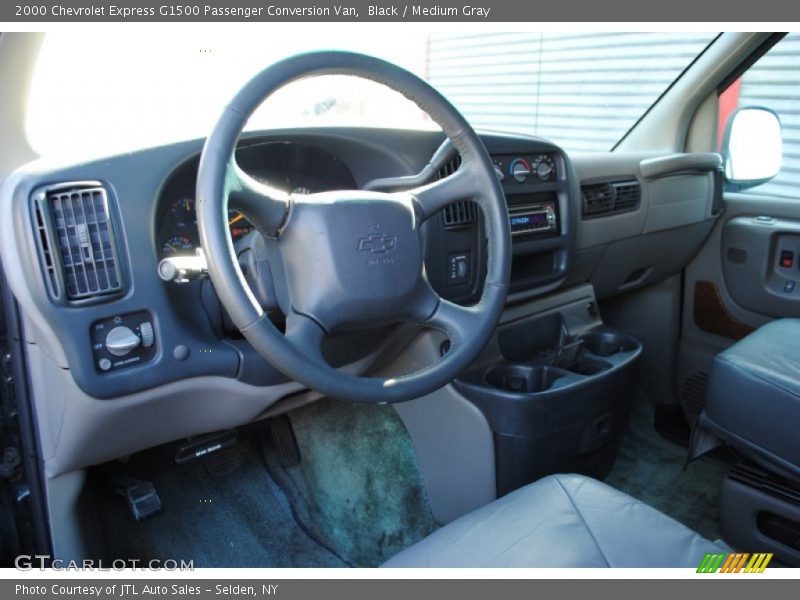 Black / Medium Gray 2000 Chevrolet Express G1500 Passenger Conversion Van