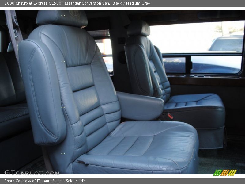 Black / Medium Gray 2000 Chevrolet Express G1500 Passenger Conversion Van