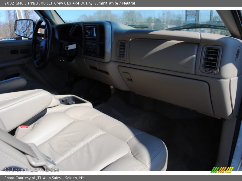Summit White / Neutral 2002 GMC Sierra 3500 SLT Crew Cab 4x4 Dually