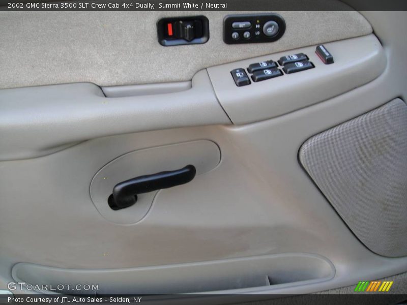 Summit White / Neutral 2002 GMC Sierra 3500 SLT Crew Cab 4x4 Dually