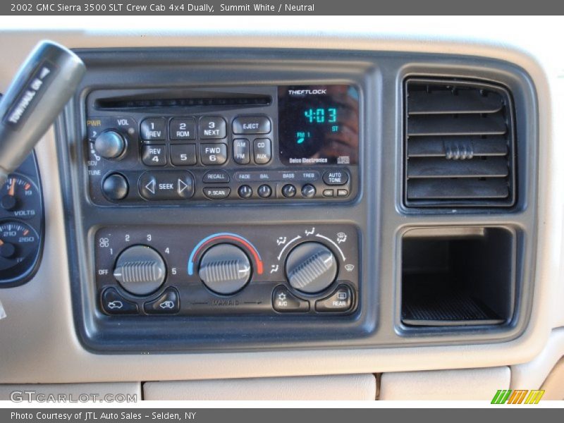 Summit White / Neutral 2002 GMC Sierra 3500 SLT Crew Cab 4x4 Dually