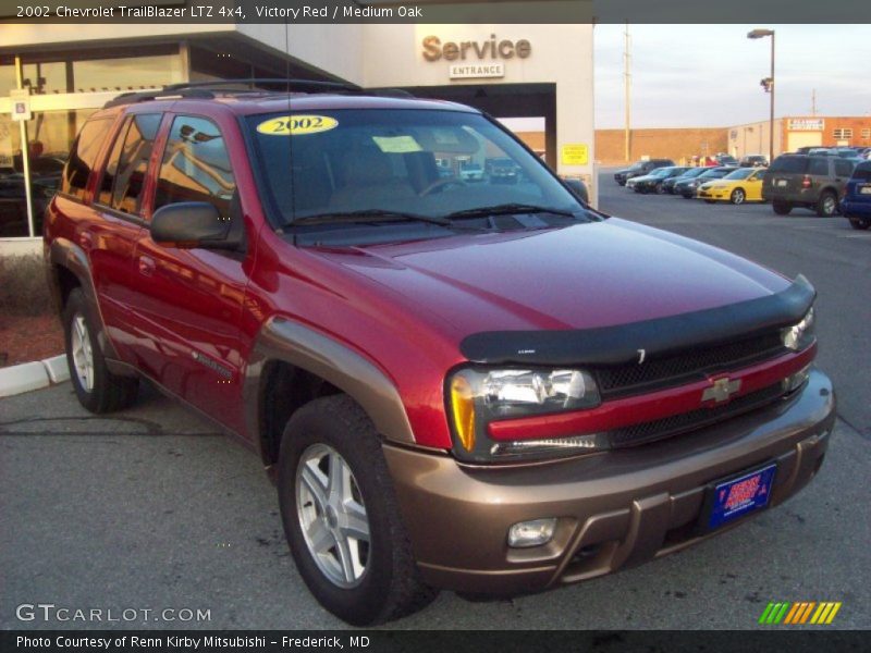 Victory Red / Medium Oak 2002 Chevrolet TrailBlazer LTZ 4x4