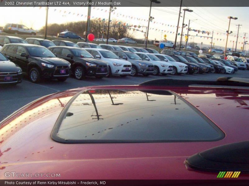 Victory Red / Medium Oak 2002 Chevrolet TrailBlazer LTZ 4x4
