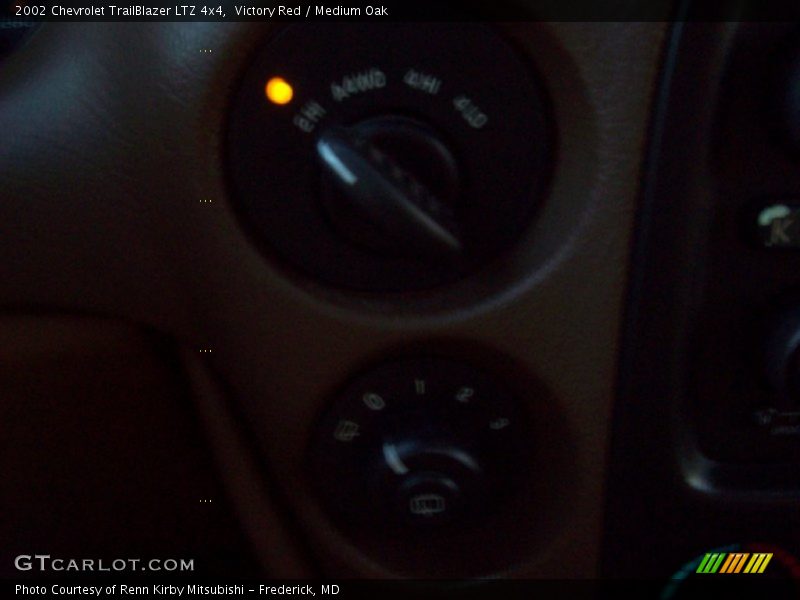 Victory Red / Medium Oak 2002 Chevrolet TrailBlazer LTZ 4x4